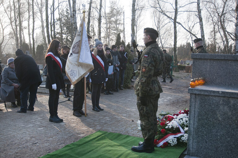 Uroczysty ponowny pochówek uczestników powstania wielkopolskiego 1918-1919 i ich rodzin w kolumbarium na Junikowie; 21.12.2016 r. Fot. UMP.
